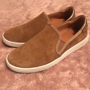 NWOT UGG Shoes